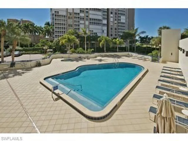 Building Photo - 4451 Gulf Shore Blvd N #601