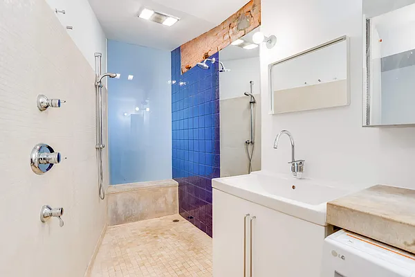 Rented by Compass | media 43