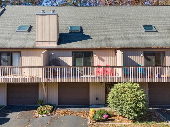 29 Moss Avenue #13, Seymour, CT 06483