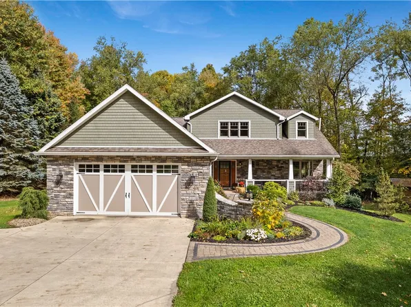 767 Sarsi Trl, Mercer, PA 16137