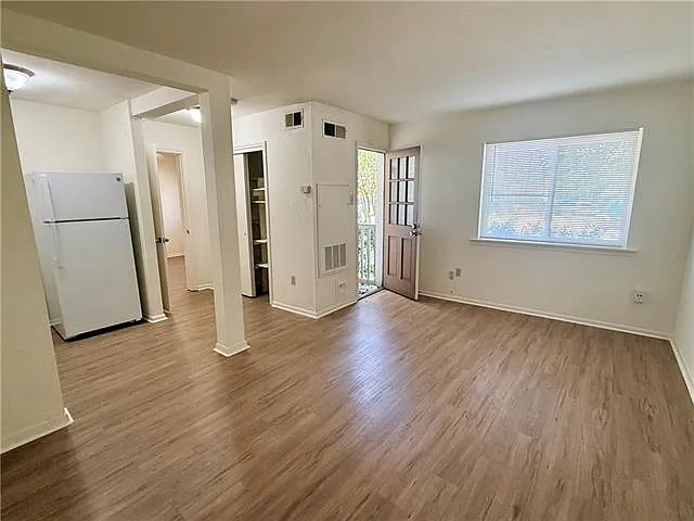 2316 Harvard Ave #105 — Photo 6