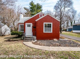 1558 S Kickapoo Ave, Springfield, MO 65804