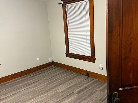 5th image of 1204 Vine St Unit 1/2