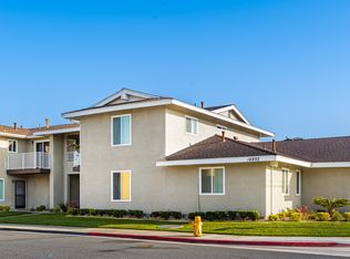 16892 Green Ln, Huntington Beach, CA 92649