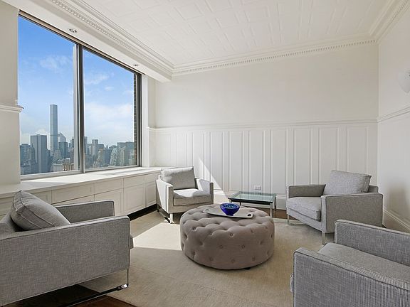 5th image of 111 W 67th St APT 43E
