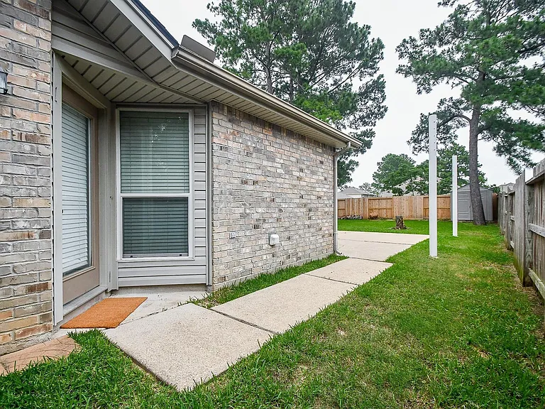 10614 Sunswept Fields Ln — Photo 28