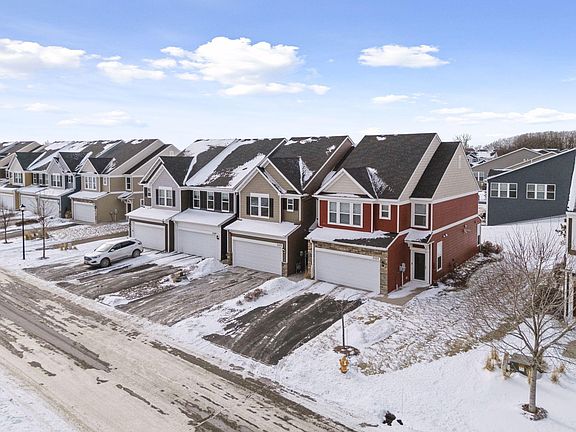 2nd image of 5573 Yucca Ln N
