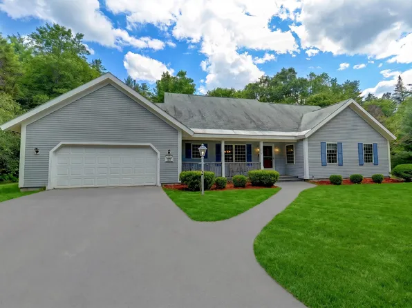 407 Dandiview Road, Conway, NH 03860