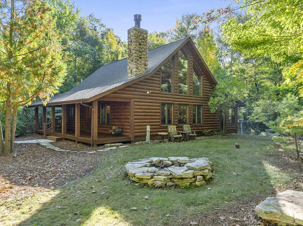 5922 Bluff Ledge Rd, Sturgeon Bay, WI 54235
