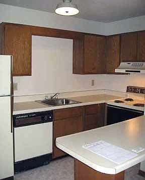 2nd image of 2501 Avent Ferry Rd APT L