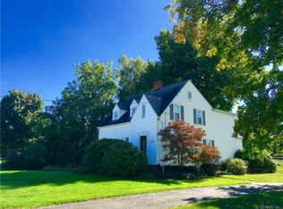 2408 Lake Rd, Ontario, NY 14519