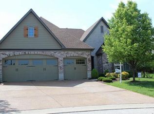 8 Blase Farm Ct, Saint Charles, MO