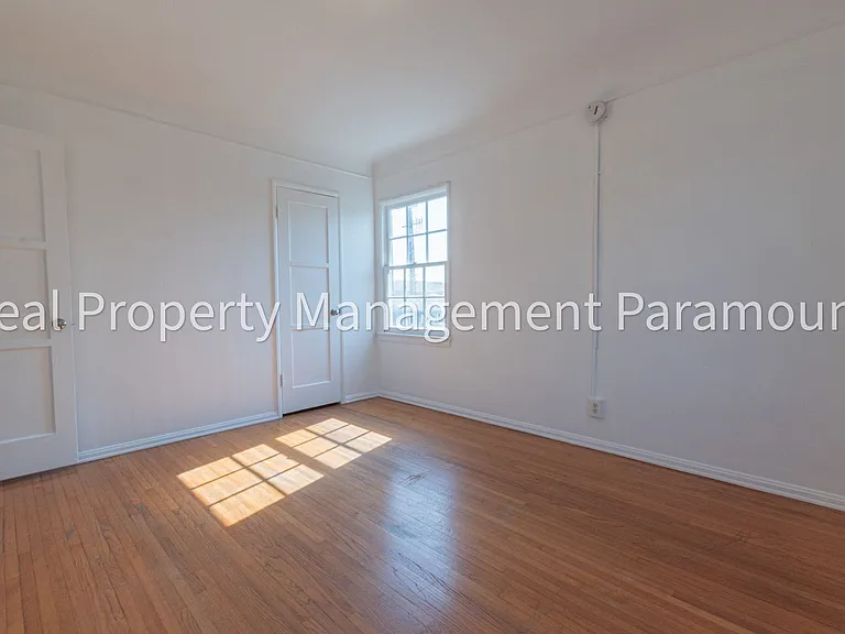 1460 S Orange Grove Ave — Photo 38