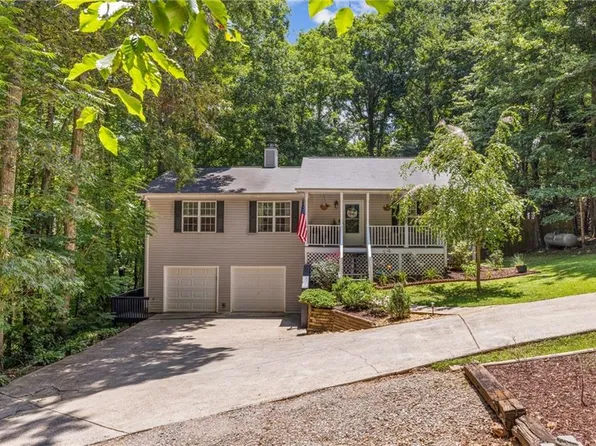 372 Jordan Rd, Ball Ground, GA 30107