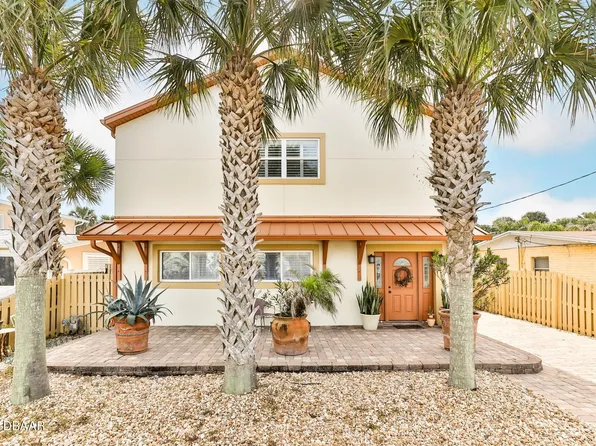 837 E 8th Ave, New Smyrna Beach, FL 32169