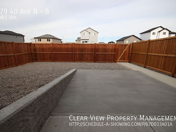 3rd image of 979 40th Ave N #B