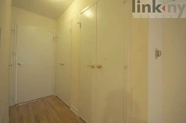 Rented by Link NY Realty | media 17