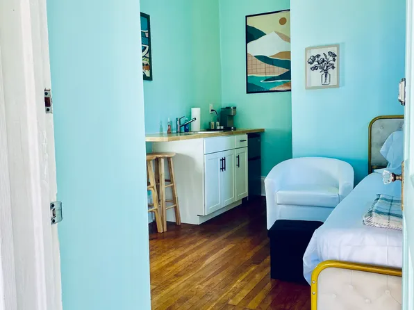 322 W Main St, Swainsboro, GA 30401
