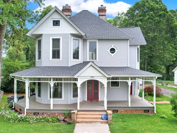 355 College Dr, Gaffney, SC 29340