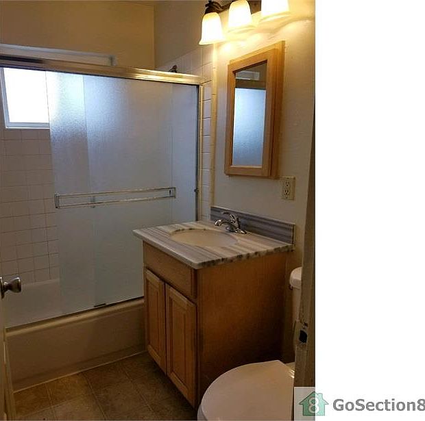 2nd image of 3131 Cadillac Dr APT 6