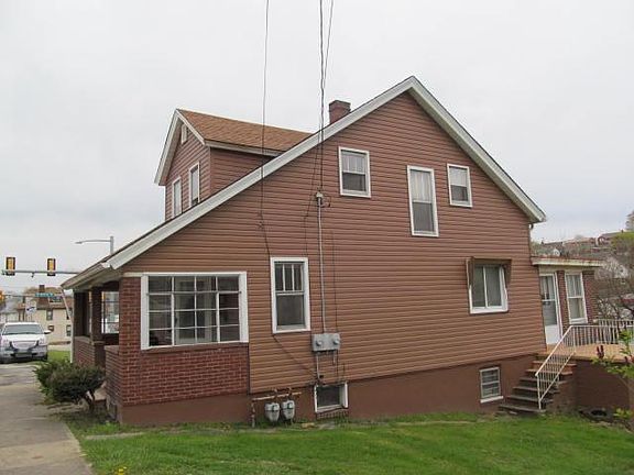 3rd image of 166 S Hamilton Ave