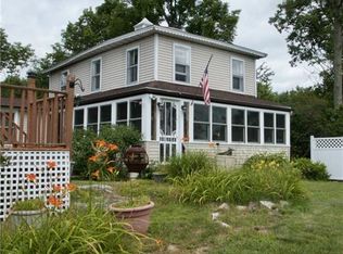 19007 Peel Dock Rd, Wellesley Island, NY 13640