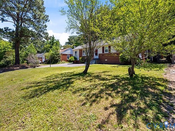 5th image of 1215 Starling Dr