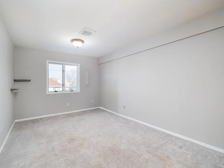 family room/Den