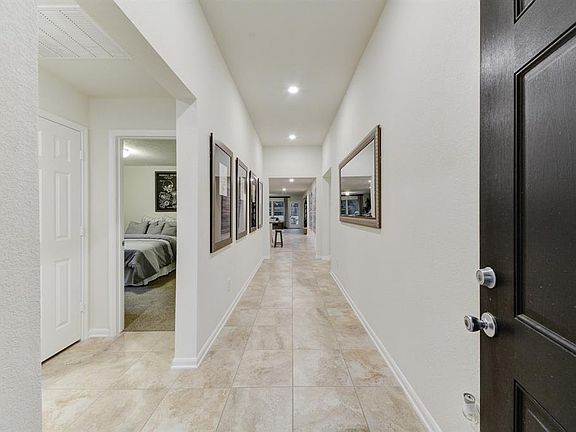 4th image of 8715 Cimarron Falls Ct