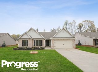 2044 Providence Rd, Statham, GA 30666