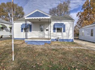 1566 E Vanderhoof St, Decatur, IL 62521