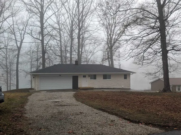 4915 N Crystal St, North Vernon, IN 47265