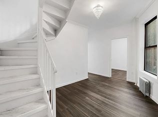 218 Thompson St APT 18, New York, NY 10012