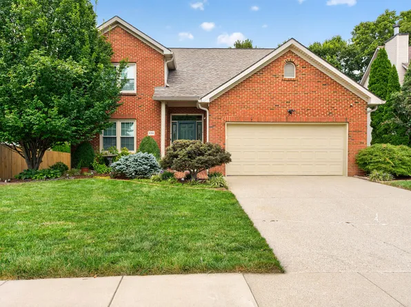 959 Forest Lake Dr, Lexington, KY 40515