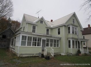 20 Highland Ave, Houlton, ME 04730