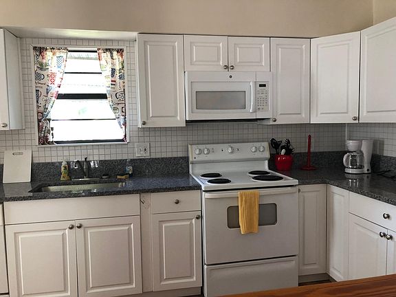 Fully refurbished kitchen