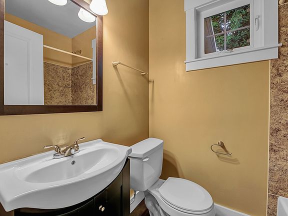 4th image of 1426 22nd Ave Unit 1