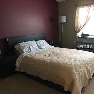 3rd image of 12452 Berkeley Square Dr