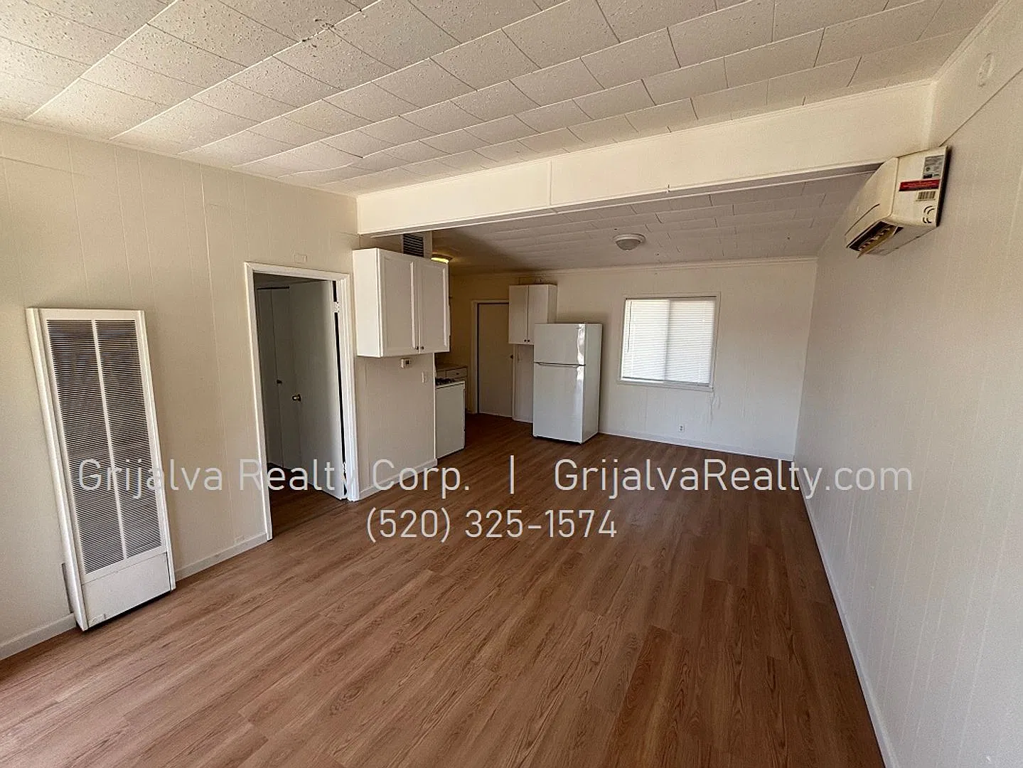 320 Mohave Maintenance — Photo 3