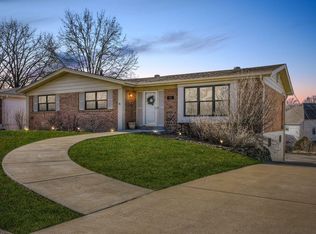 9115 Cherry Brook Ln, Saint Louis, MO