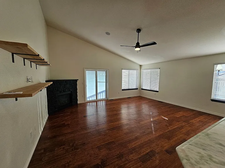 13617 Park Meadows Dr — Photo 12