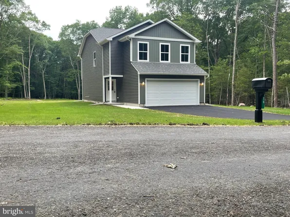 25 Penn Dr, Lehighton, PA 18235