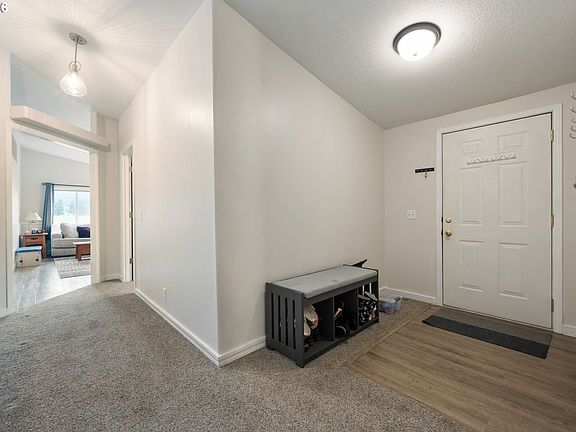 3rd image of 78188 Layng Rd