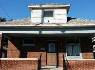 1227 Lakeview Ave, Whiting, IN 46394