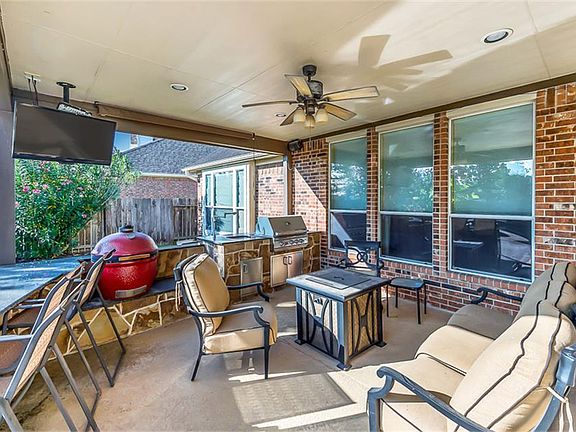 2nd image of 7810 Ravens Point Dr