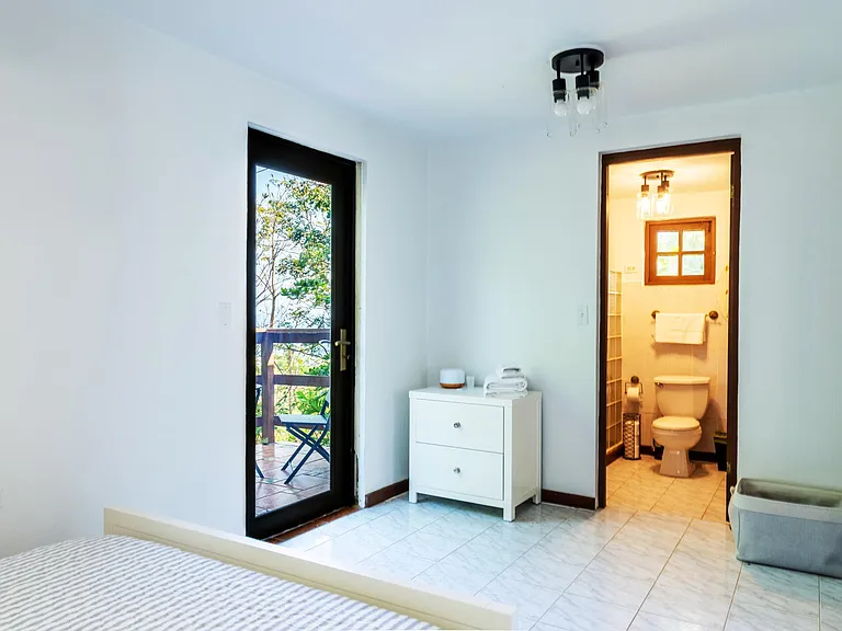 413 Interior Dm — Photo 19