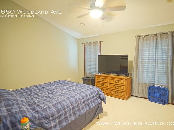 5th image of 4660 Woodland Ave