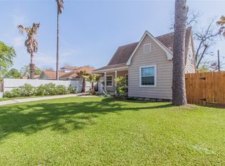 1109 Dismuke St, Houston, TX 77023