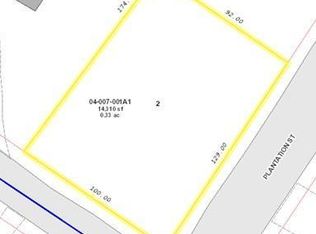 2 Lapierre St, Worcester, MA 01604