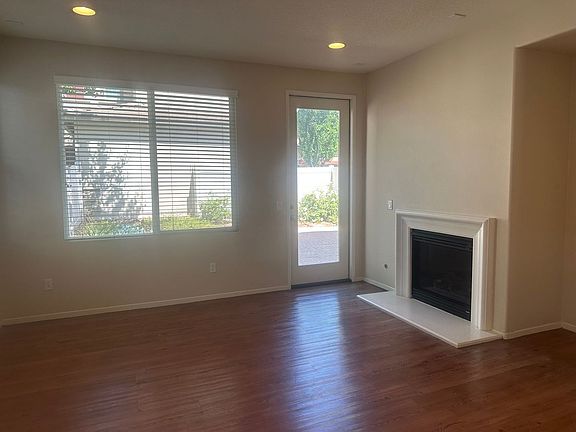 5th image of 37253 Tucana Pl